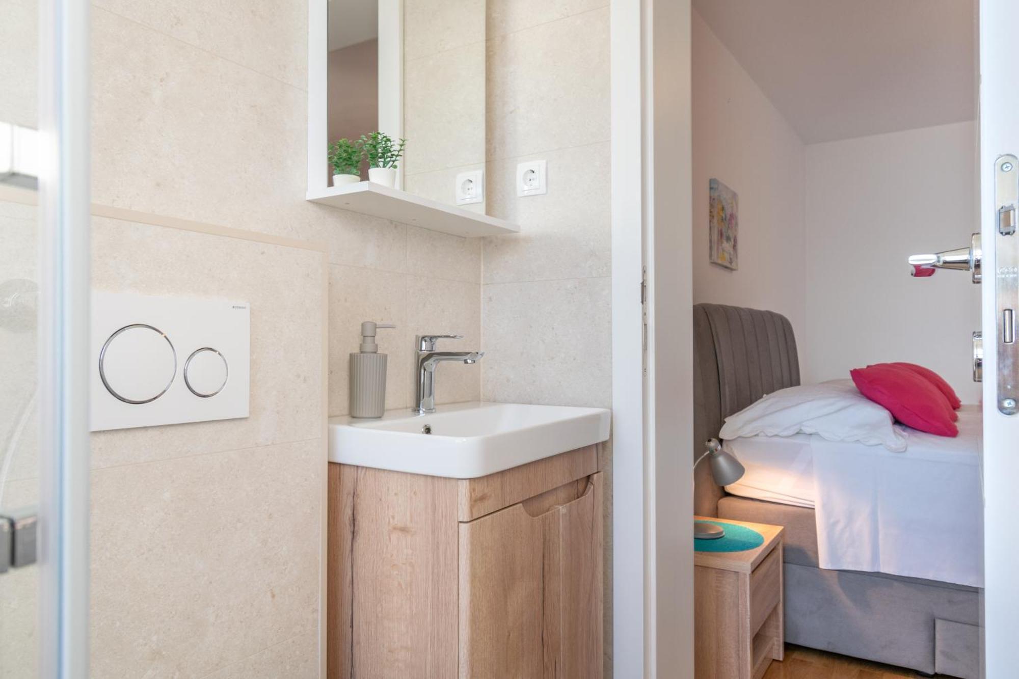 Apartments Malina Тучепи Экстерьер фото